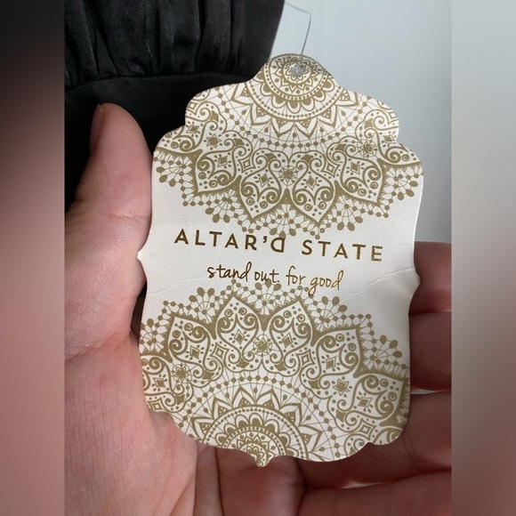 Altar'd State Black Corset Crop Top Adjustable Straps Size Medium Tie Front - Picture 4 of 7